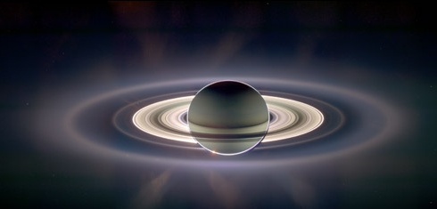 Gyilkosság a Naprendszerben – hold maradványok a Szaturnusz gyűrűi